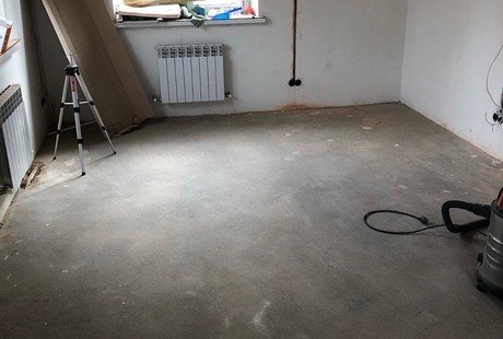 р-н Солнцево, Разводка новой электрики в квартире по потолку в гофре