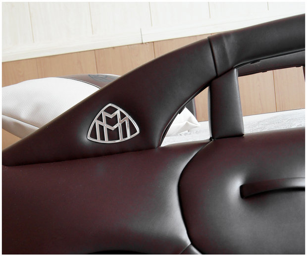 Фото из портфолио ЭКСКЛЮЗИВНАЯ ДЕТСКАЯ КРОВАТЬ-АВТОМОБИЛЬ MERCEDES-MAYBACH ОТ R.O.M.-DEKOR Редактирова – фотографии дизайна интерьеров на INMYROOM