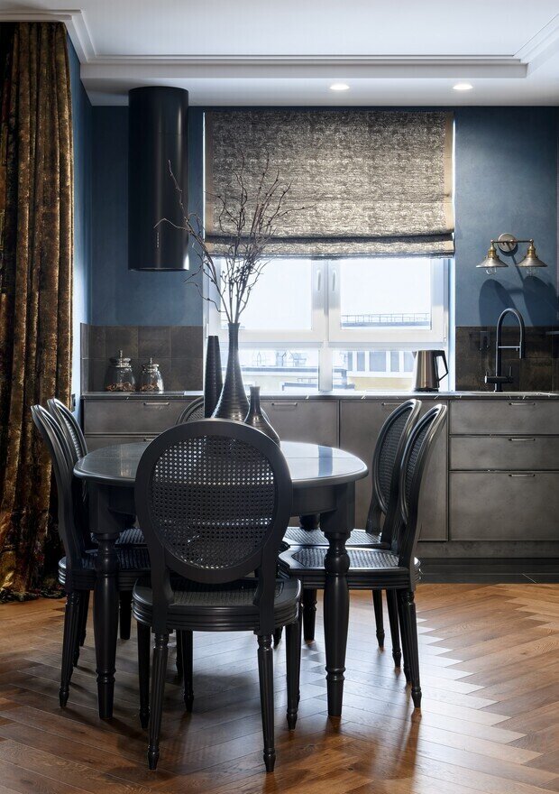 Фотография: Кухня и столовая в стиле Классический, Эклектика, Квартира, Проект дня, Калининград, Кирпичный дом, 2 комнаты, 60-90 метров, минимализм, современный, дизайн интерьера фото – фото на INMYROOM