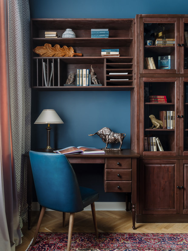 Фотография: Кабинет в стиле Восточный, Эклектика, Квартира, Проект дня, Москва, 3 комнаты, 60-90 метров, Виолетта Голубева – фото на INMYROOM