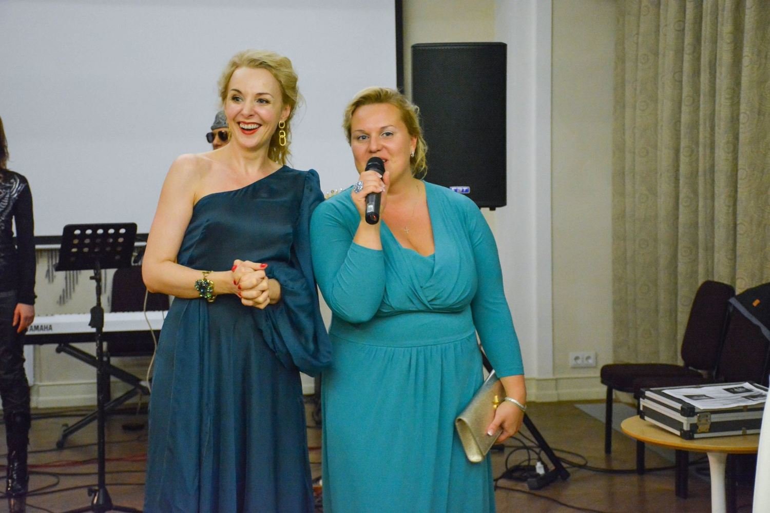 Фотография: Спальня в стиле Современный, Дом, Дома и квартиры – фото на INMYROOM