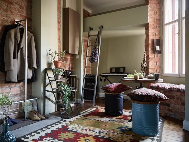 Фотография: Прихожая в стиле Лофт, Скандинавский, Современный, Декор интерьера, Квартира, Швеция, Зеленый, Бежевый, Коричневый, 4 и больше, Более 90 метров – фото на INMYROOM