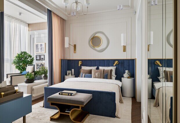Фотография: Спальня в стиле Классический, Современный, Квартира, Проект дня, 3 комнаты, Более 90 метров, Эксклюзивные проекты, современный с элементами неоклассики, Новосибирская область, Кольцово – фото на INMYROOM