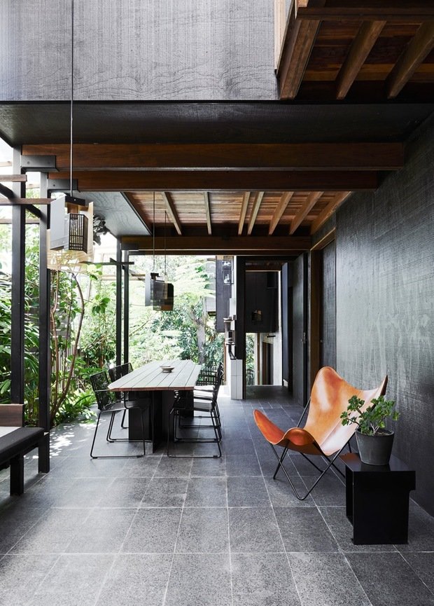 Фото из портфолио Модернизированный бревенчатый дом – фотографии дизайна интерьеров на INMYROOM