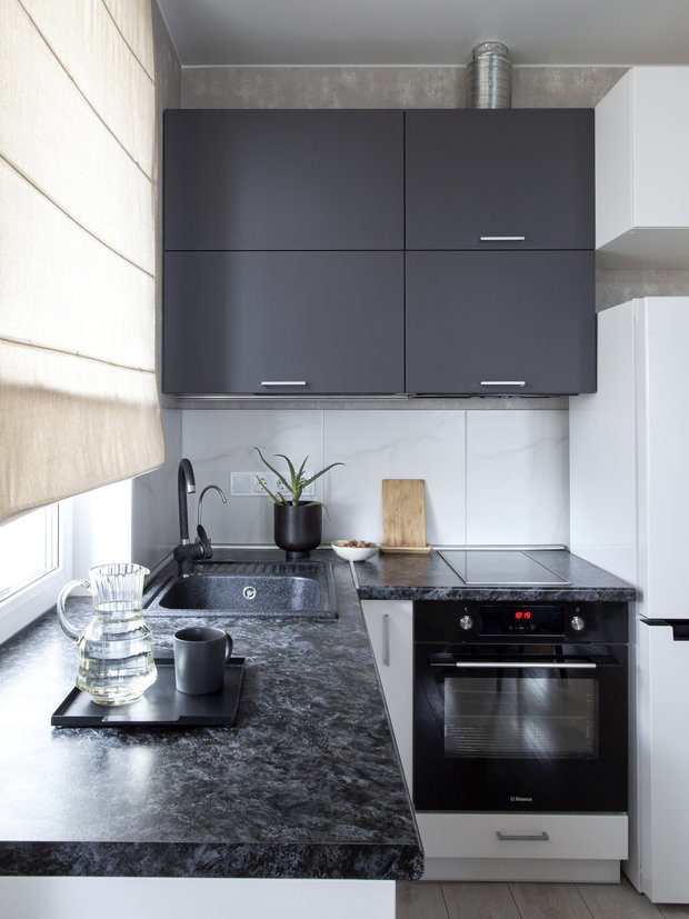 Фотография: Кухня и столовая в стиле Скандинавский, Современный, Малогабаритная квартира, Квартира, Студия, Проект недели, Санкт-Петербург, до 40 метров, Любовь Уткина – фото на INMYROOM