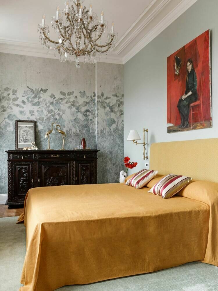 Фотография: Спальня в стиле Классический, Эклектика, Винтажный, Квартира, Проект недели, Санкт-Петербург, Кирпичный дом, 3 комнаты, 60-90 метров, Полина Афонская – фото на INMYROOM Фотография: Спальня в стиле Классический, Эклектика, Винтажный, Квартира, Проект недели, Санкт-Петербург, Кирпичный дом, 3 комнаты, 60-90 метров, Полина Афонская – фото на INMYROOM