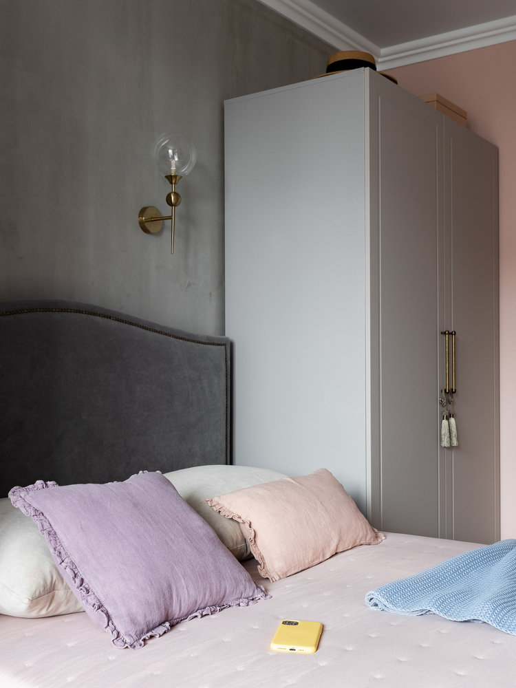 Фотография: Спальня в стиле Современный, Малогабаритная квартира, Квартира, Проект недели, Челябинск, 1 комната, до 40 метров, Екатерина Пашнина – фото на INMYROOM Фотография: Спальня в стиле Современный, Малогабаритная квартира, Квартира, Проект недели, Челябинск, 1 комната, до 40 метров, Екатерина Пашнина – фото на INMYROOM