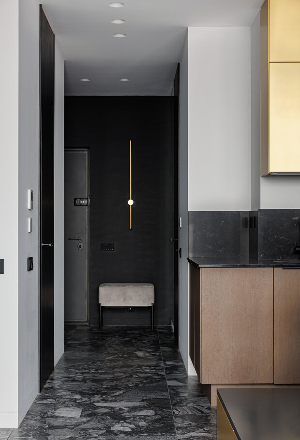 Фотография: Прихожая в стиле Лофт, Современный, Минимализм, Квартира, Студия, Проект дня, Москва, Евгения Потапова, Антон Белов, 40-60 метров, ЖК «Loftec» – фото на INMYROOM