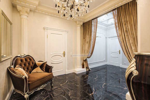 Фото из портфолио Фото реализованной прихожей в квартире от Батенькофф в классике  – фотографии дизайна интерьеров на InMyRoom.ru