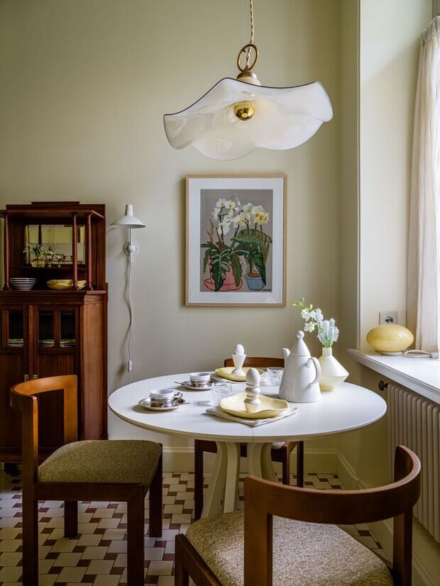 Фотография: Кухня и столовая в стиле Классический, Современный, Эклектика, Винтажный, Квартира, Проект дня, Кирпичный дом, 3 комнаты, Более 90 метров, Елена Учаева – фото на INMYROOM