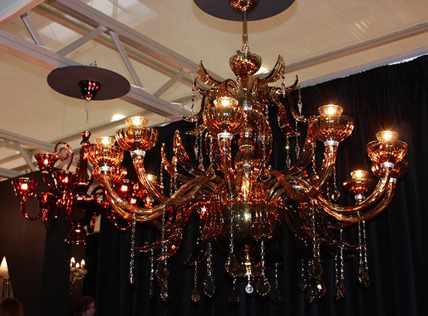 Фотография: Мебель и свет в стиле Классический, Современный, Artemide, Flos, PROVASI, Индустрия, События, Маркет, Мягкая мебель, Missoni, Пэчворк, Porada, LLADRO – фото на INMYROOM