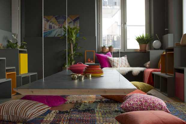 Фото из портфолио "Социальный дом": Трехкомнатная квартира в трех версиях – фотографии дизайна интерьеров на INMYROOM