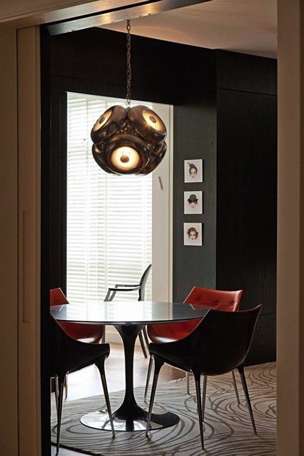 Фотография: Кухня и столовая в стиле Хай-тек, Интерьер комнат, Обеденная зона – фото на INMYROOM