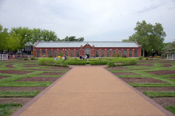 Фотография: Ландшафт в стиле , Дома и квартиры, Городские места – фото на INMYROOM
