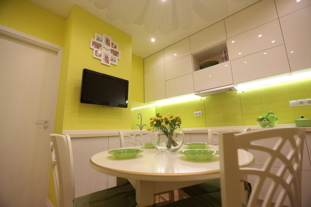 Фото из портфолио Кухня с ромашками – фотографии дизайна интерьеров на INMYROOM