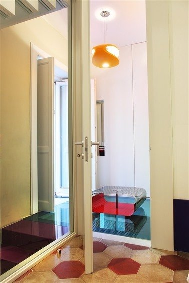 Фотография: Прихожая в стиле Современный, Дом, Цвет в интерьере, Дома и квартиры – фото на INMYROOM