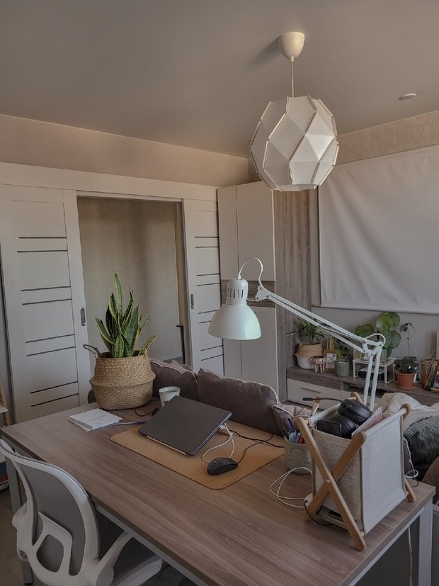 Фотография: Гостиная в стиле Скандинавский, Ремонт на практике, Панельный дом – фото на INMYROOM