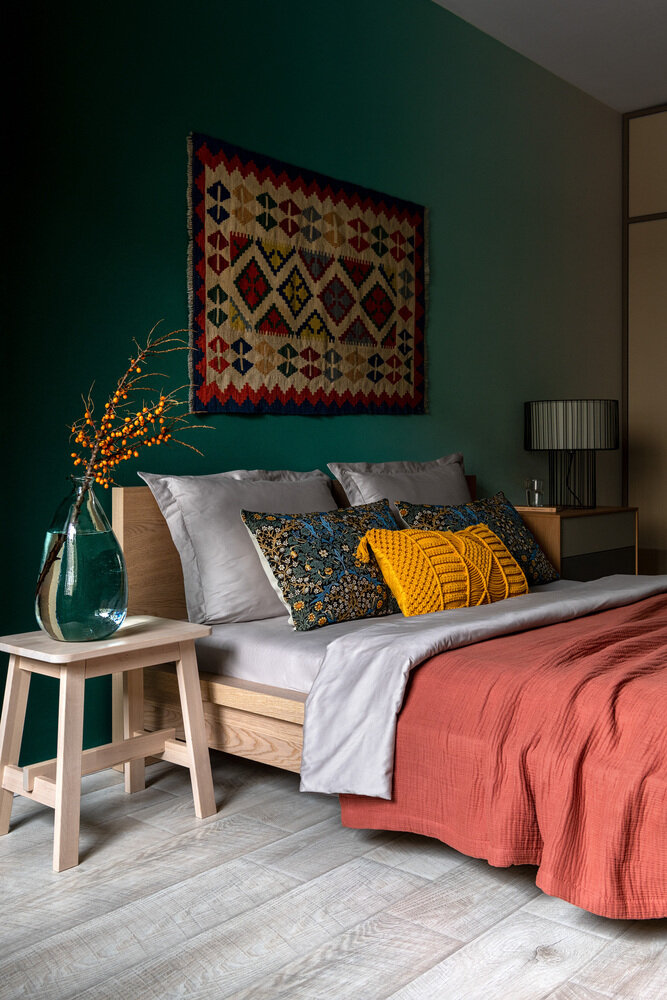 Фотография: Спальня в стиле Современный, Эклектика, Квартира, Проект недели, Москва, Кирпичный дом, 2 комнаты, 60-90 метров, Петр Григораш – фото на INMYROOM Фотография: Спальня в стиле Современный, Эклектика, Квартира, Проект недели, Москва, Кирпичный дом, 2 комнаты, 60-90 метров, Петр Григораш – фото на INMYROOM