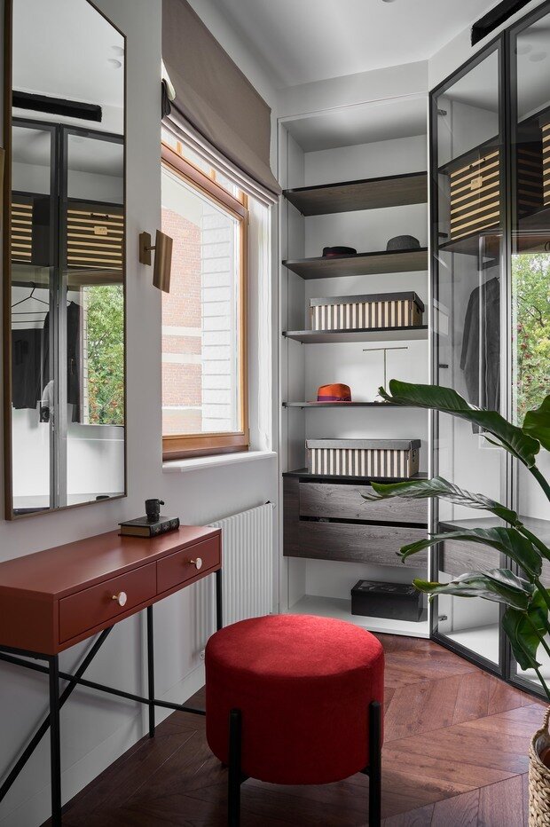 Фотография: Кабинет в стиле Классический, Современный, Эклектика, Квартира, Проект недели, Санкт-Петербург, 4 и больше, Более 90 метров, Dinamika Architects – фото на INMYROOM