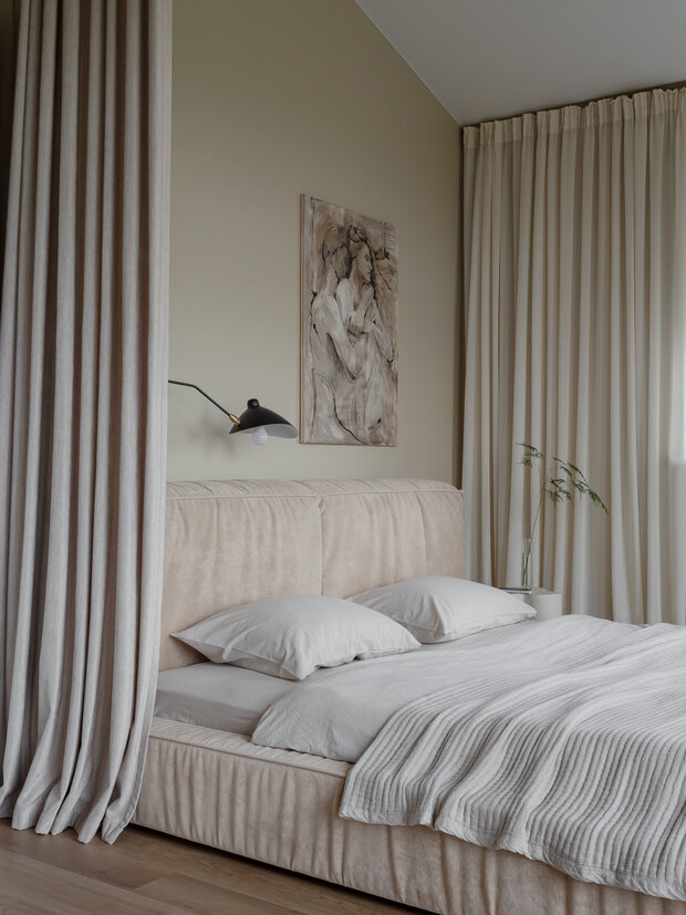 Фотография: Спальня в стиле Скандинавский, Современный, Эклектика, Дом, Проект дня, Эко, Дом и дача, Екатеринбург, 3 комнаты, 60-90 метров, Ольга Бадаева – фото на INMYROOM