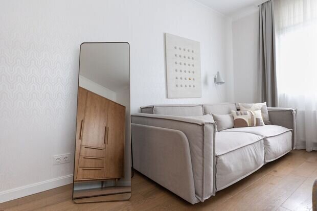 Фотография: Кабинет в стиле Современный, Минимализм, Квартира, Проект дня, Москва, 3 комнаты, 60-90 метров, современный с элементами минимализма – фото на INMYROOM