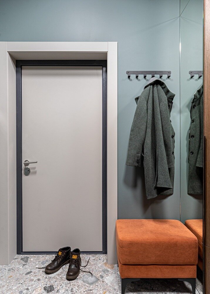 Фотография: Прихожая в стиле Современный, Квартира, Проект недели, Казань, 2 комнаты, Альбина Мухаметшина, Albina Muna – фото на INMYROOM Фотография: Прихожая в стиле Современный, Квартира, Проект недели, Казань, 2 комнаты, Альбина Мухаметшина, Albina Muna – фото на INMYROOM