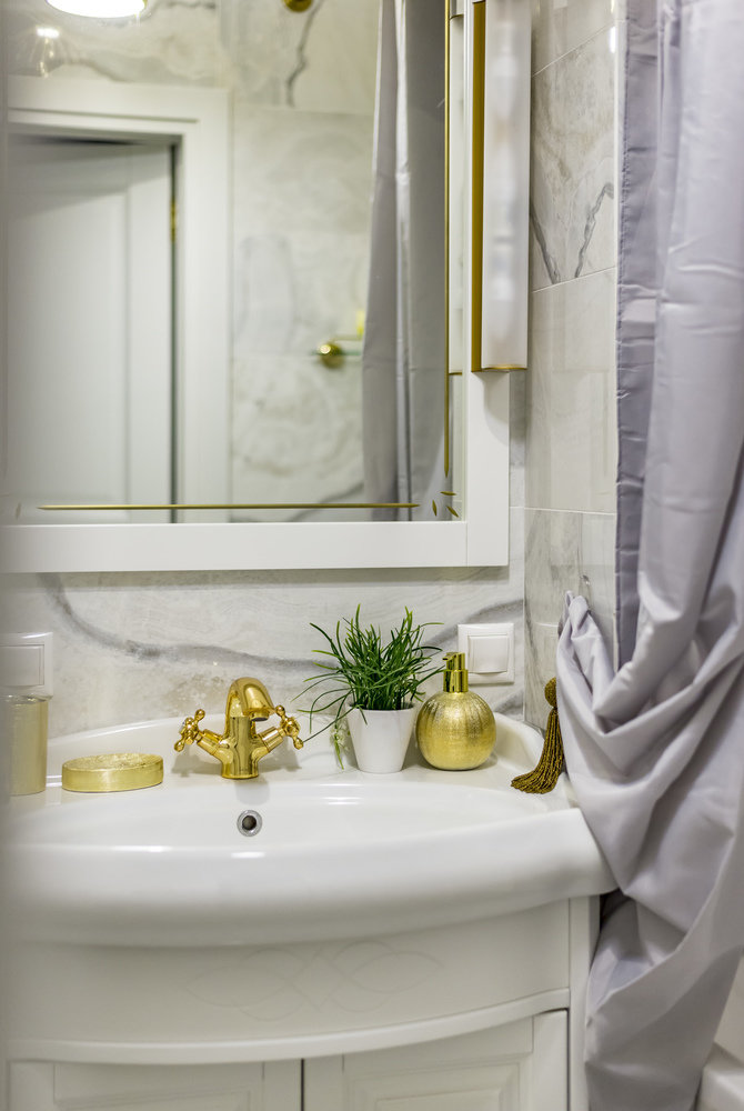 Фотография: Ванная в стиле Классический, Современный, Квартира, Проект недели, Москва, Кирпичный дом, 4 и больше, 60-90 метров, Юлия Левина – фото на INMYROOM Фотография: Ванная в стиле Классический, Современный, Квартира, Проект недели, Москва, Кирпичный дом, 4 и больше, 60-90 метров, Юлия Левина – фото на INMYROOM