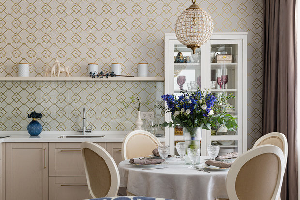 Фотография: Кухня и столовая в стиле Классический, Квартира, Проект недели, Монолитный дом, 3 комнаты, 60-90 метров, Кемерово, Екатерина Усикова – фото на INMYROOM