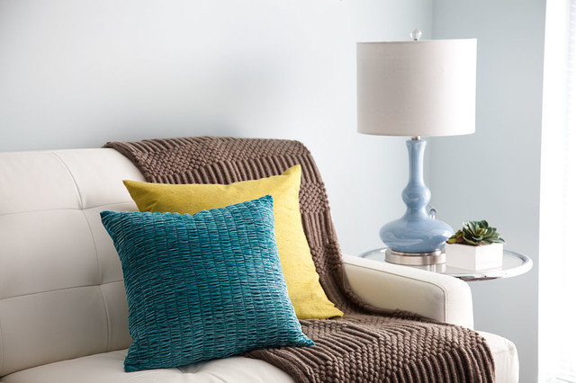 Фотография: Аксессуары в стиле Прованс и Кантри, Гостиная, Интерьер комнат, Декор, Советы – фото на INMYROOM Фотография: Аксессуары в стиле Прованс и Кантри, Гостиная, Интерьер комнат, Декор, Советы – фото на INMYROOM