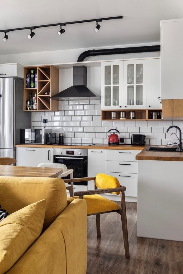 Фотография: Кухня и столовая в стиле Скандинавский, Современный, Квартира, Проект недели, Воронеж, 2 комнаты, 60-90 метров, Suningroom, Александра Мозговая – фото на INMYROOM