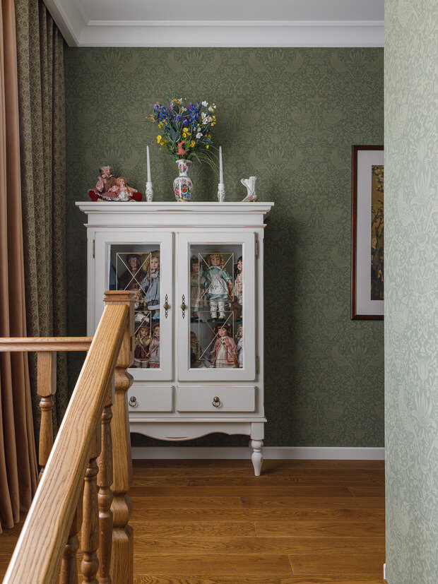 Фотография: Мебель и свет в стиле Прованс и Кантри, Эклектика, Дом, Проект дня, Дом и дача, Татарстан, Кирпичный дом, 4 и больше, Более 90 метров, современный с элементами классики и роскоши, Зарина Гайворонская – фото на INMYROOM