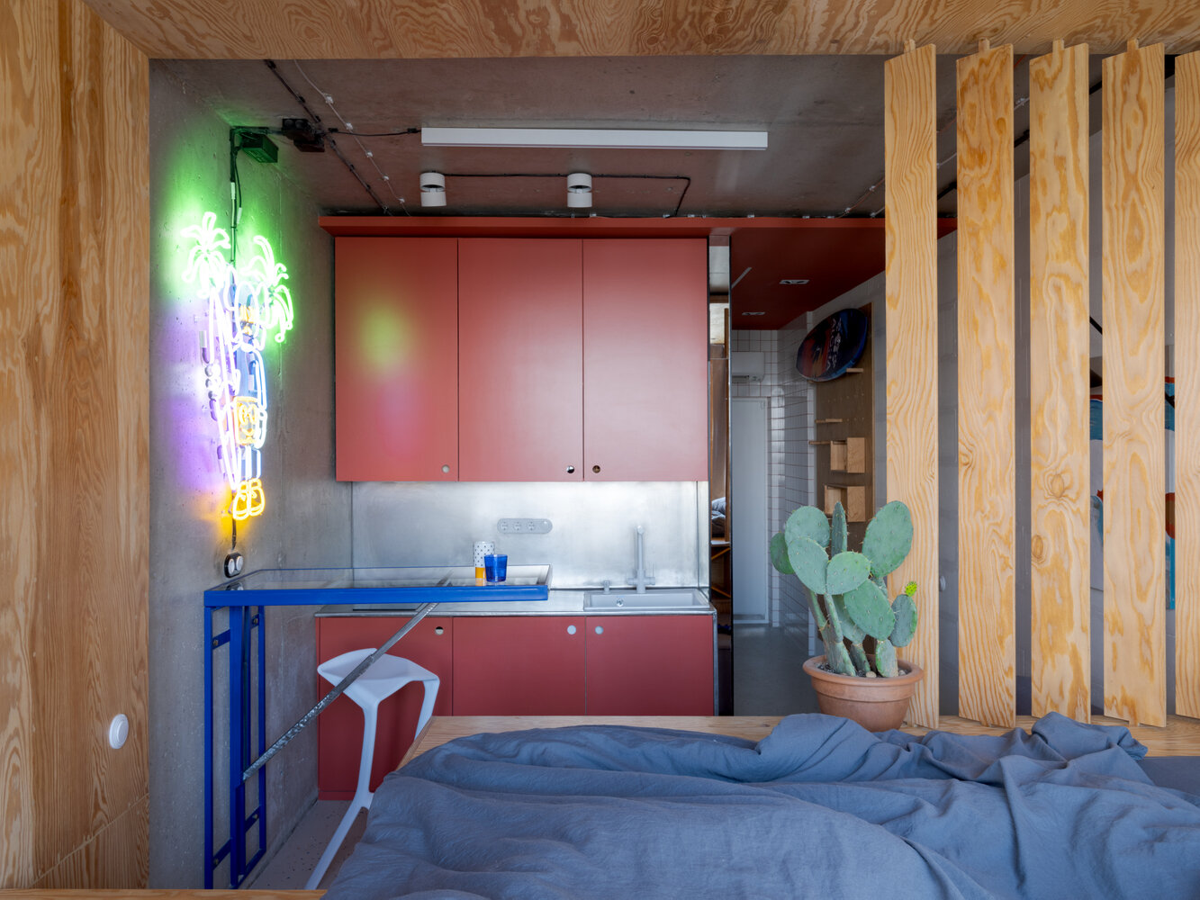 Фотография: Кухня и столовая в стиле Лофт, Малогабаритная квартира, Квартира, Студия, Проект недели, Ростов-на-Дону, до 40 метров, Юрий Луценко – фото на INMYROOM