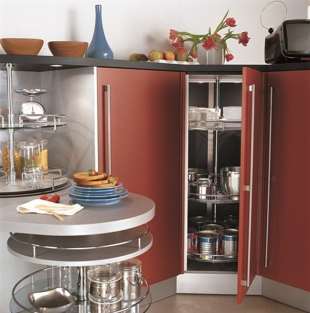 Фотография: Кухня и столовая в стиле Современный, Хай-тек, Интерьер комнат – фото на INMYROOM