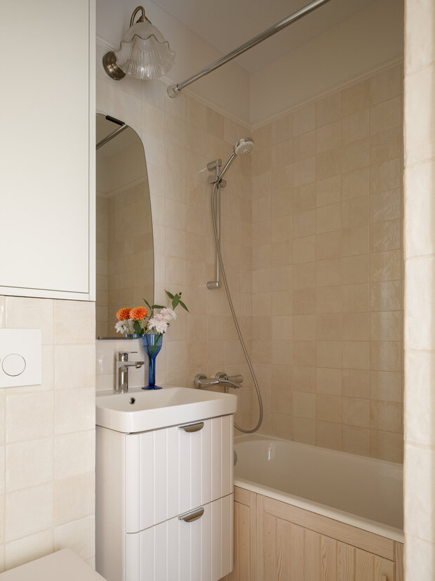 Фотография: Ванная в стиле Современный, Малогабаритная квартира, Квартира, Проект дня, Москва, Хамовники, Хрущевка, 2 комнаты, 40-60 метров, Анастасия Заркуа – фото на INMYROOM