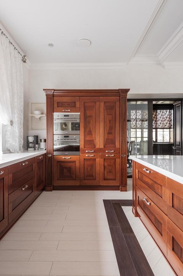 Фото из портфолио Дом на холме. Дом в классическом стиле с элементами Арт-деко. Фото. – фотографии дизайна интерьеров на INMYROOM