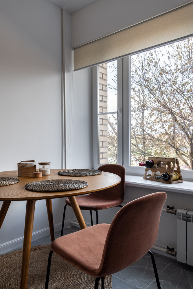 Фотография: в стиле , Современный, Квартира, Проект недели, Москва, Хрущевка, Кирпичный дом, 2 комнаты, 40-60 метров, Любовь Пивоварова – фото на INMYROOM