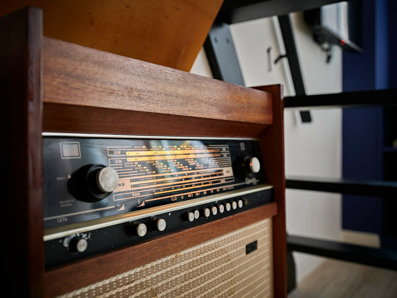 Фото из портфолио Студия в апартаментах «Лофт на Херсонской 41а» – фотографии дизайна интерьеров на INMYROOM Фото из портфолио Студия в апартаментах «Лофт на Херсонской 41а» – фотографии дизайна интерьеров на INMYROOM