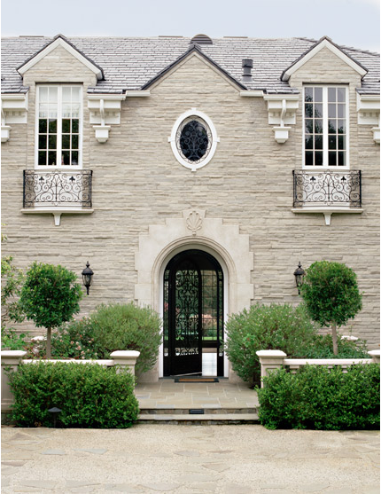 Фотография: Архитектура в стиле Классический, Современный – фото на INMYROOM