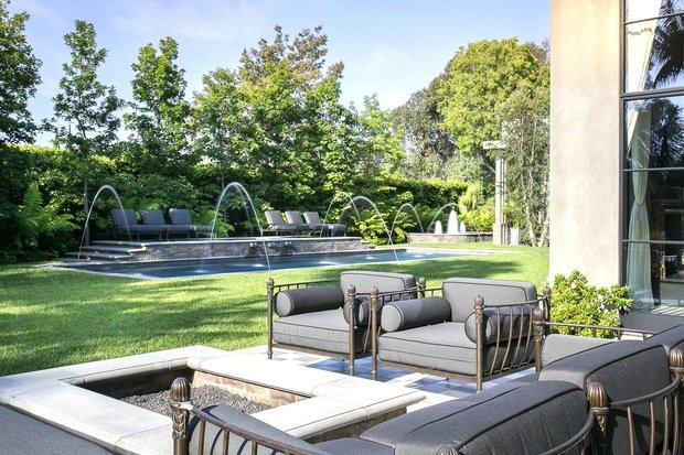 Фотография: Балкон, Терраса в стиле Современный, Дом, Дома и квартиры, Бассейн – фото на INMYROOM