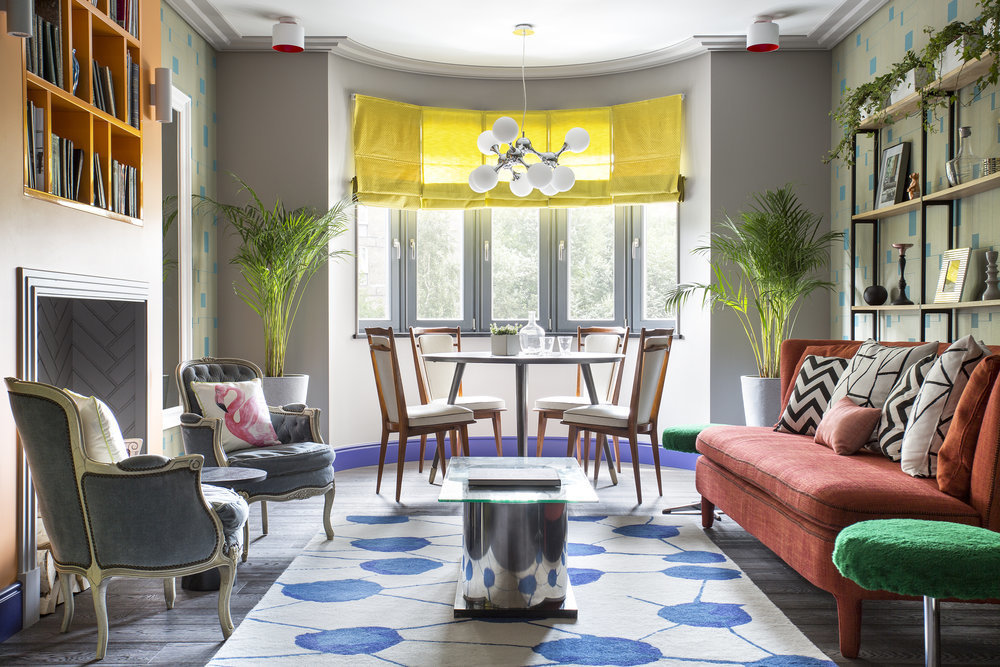 Фотография: Гостиная в стиле Эклектика, Советы, Надя Зотова, Гид, Сергей Бахарев, FB Interiors, Марина Филиппова, Ольга Легошина, Ксения Турик, архитектурная мастерская Ruetemple, Сергей Огурцов, Инна Зольтманн – фото на INMYROOM