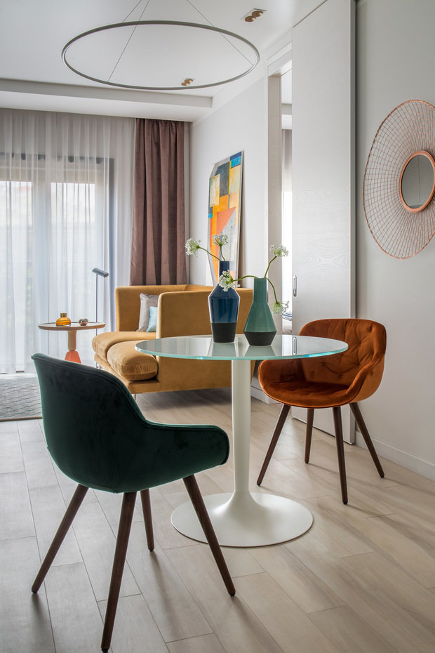 Фотография: Кухня и столовая в стиле Современный, Малогабаритная квартира, Квартира, Проект недели, Москва, 2 комнаты, до 40 метров, Яна Рябченко, Yosign – фото на INMYROOM