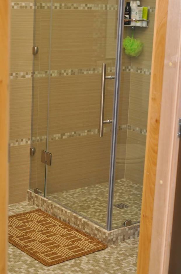 Фото из портфолио Душевые кабины – фотографии дизайна интерьеров на INMYROOM