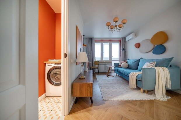 Фотография: Гостиная в стиле Скандинавский, Современный, Минимализм, Малогабаритная квартира, Квартира, Проект недели, Москва, Кирпичный дом, 2 комнаты, 40-60 метров, Винтажный, Frontstage, Наталья Короткова – фото на INMYROOM