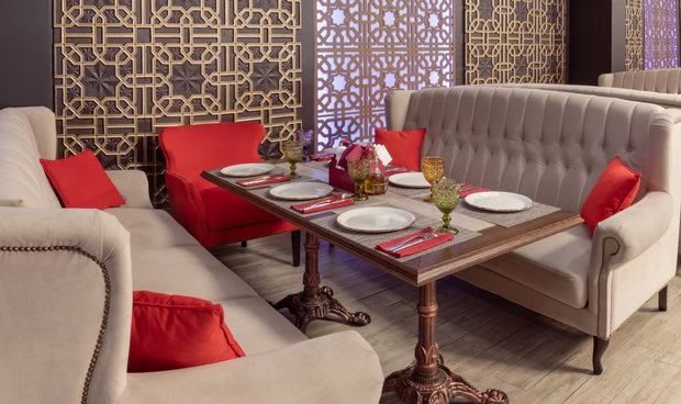 Интерьер гостиной в восточном стиле