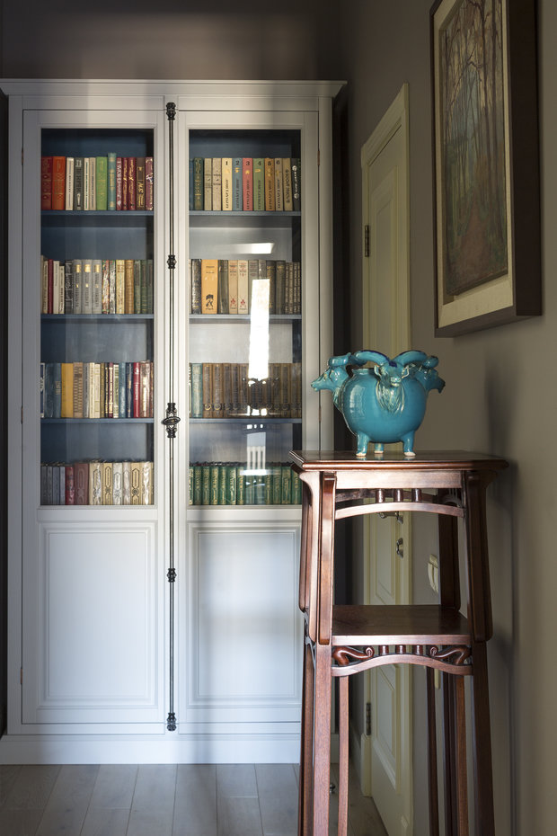 Фотография: Прихожая в стиле Прованс и Кантри, Классический, Эклектика, Квартира, Проект недели, Москва, Елена Зуфарова, Сталинка, Кирпичный дом, 3 комнаты, 60-90 метров – фото на INMYROOM