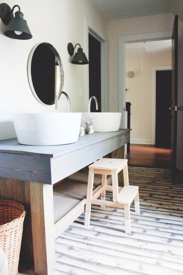 Фотография: Ванная в стиле Скандинавский, Декор интерьера, Мебель и свет, Советы, ИКЕА, лайфхаки, мебель ИКЕА в интерьере – фото на INMYROOM