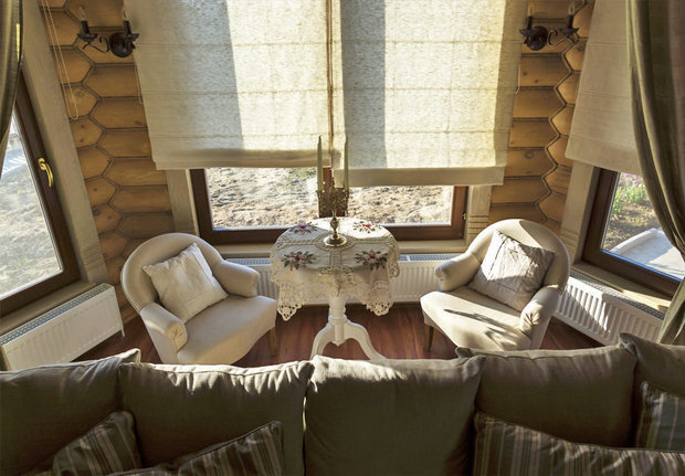 Фотография: Гостиная в стиле Эко, Скандинавский, Современный, Декор интерьера, Дом, Декор, Мебель и свет, Советы, Дача, Особняк, Шале, Дом и дача, энциклопедия_интерьер – фото на INMYROOM