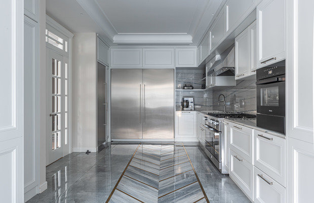 Фотография: Кухня и столовая в стиле Классический, Современный, Дом, Проект недели, Дом и дача, Московская область, 4 и больше, Более 90 метров, Екатерина Реброва – фото на INMYROOM