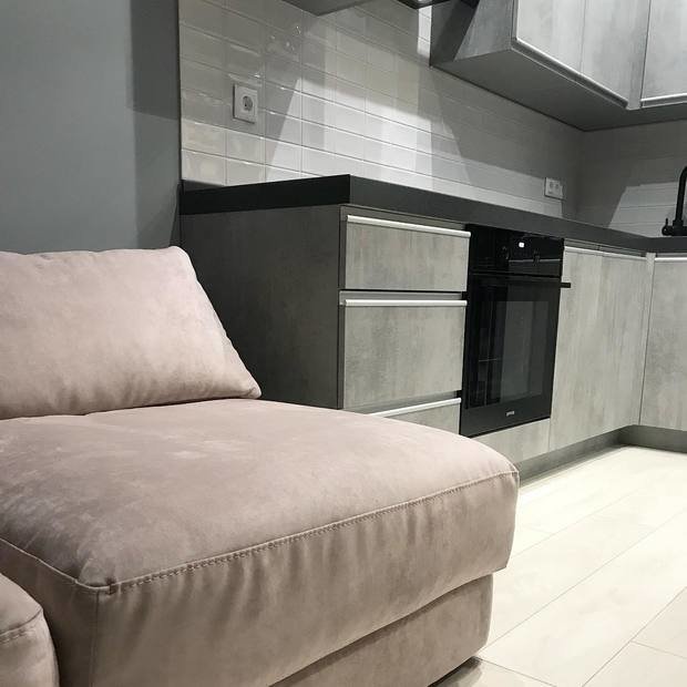 Фотография: Кухня и столовая в стиле Современный, Квартира, Проект недели, Панельный дом, 1 комната, 40-60 метров, Сбербанк, Некрасовка – фото на INMYROOM