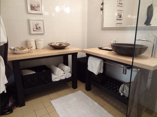 Фотография: Ванная в стиле Современный, Кухня и столовая, Прихожая, Гостиная, Спальня, Гардеробная, Кабинет, Прованс и Кантри, Классический, Лофт, Скандинавский, Хай-тек, Эклектика, DIY, Квартира, Студия, Дом, Флористика, Аксессуары, Декор, Мебель и свет, Белый, Минимализм, Переделка, Дача, Вилла, Черный, Особняк, Пентхаус, Красный, Бежевый, Желтый, Серый, Голубой, Фуксия, Эко, Таунхаус, 1 комната, 2 комнаты, 3 комнаты, 4 и больше, до 40 метров, 40-60 метров, 60-90 метров, Более 90 метров – фото на INMYROOM